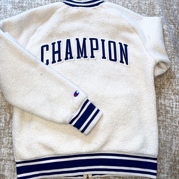 sweater - Picture 2 of 2